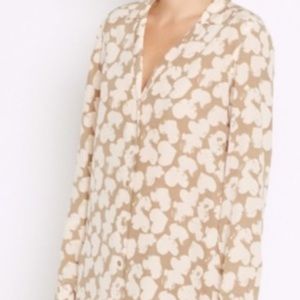 Equipment silk top sz S tan with pink hearts